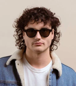 ZELTI-Recycled Black / Green Polarized-49 13 ZELTI-Recycled Black / Green Polarized-49 -Raen Eyeglasses Shop 100F231ZEL S762 49 A3