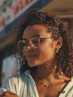 Raen Eyeglasses Shop -Raen Eyeglasses Shop DAISEY SS21 Dawn Clear L4