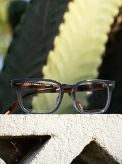 DOHENY II-Sierra Brown Gradient / Clear-51 15 DOHENY II-Sierra Brown Gradient / Clear-51 -Raen Eyeglasses Shop DOHENY II SS21 Sierra Brown Gradient Clear L3