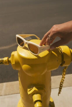 LONSO-New Blonde / Vibrant Brown-53 18 LONSO-New Blonde / Vibrant Brown-53 -Raen Eyeglasses Shop LONSO SS24 New Blonde Vibrant Brown L5