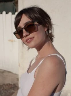 PIERCE-Burlwood / Black Polarized-55 16 PIERCE-Burlwood / Black Polarized-55 -Raen Eyeglasses Shop PIERCE FW21 Burlwood Black Polarized L4